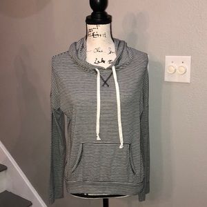 American eagle light weight hoodie